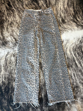 Load image into Gallery viewer, Leopard Print High Rise Pants