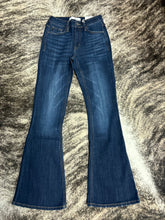 Load image into Gallery viewer, Petite Mid Rise Flare - Stagecoach Boutique