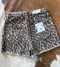 Load image into Gallery viewer, Leopard Drawstring Shorts
