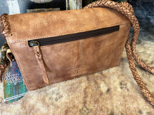 Load image into Gallery viewer, Woven Detail Leather Purse
