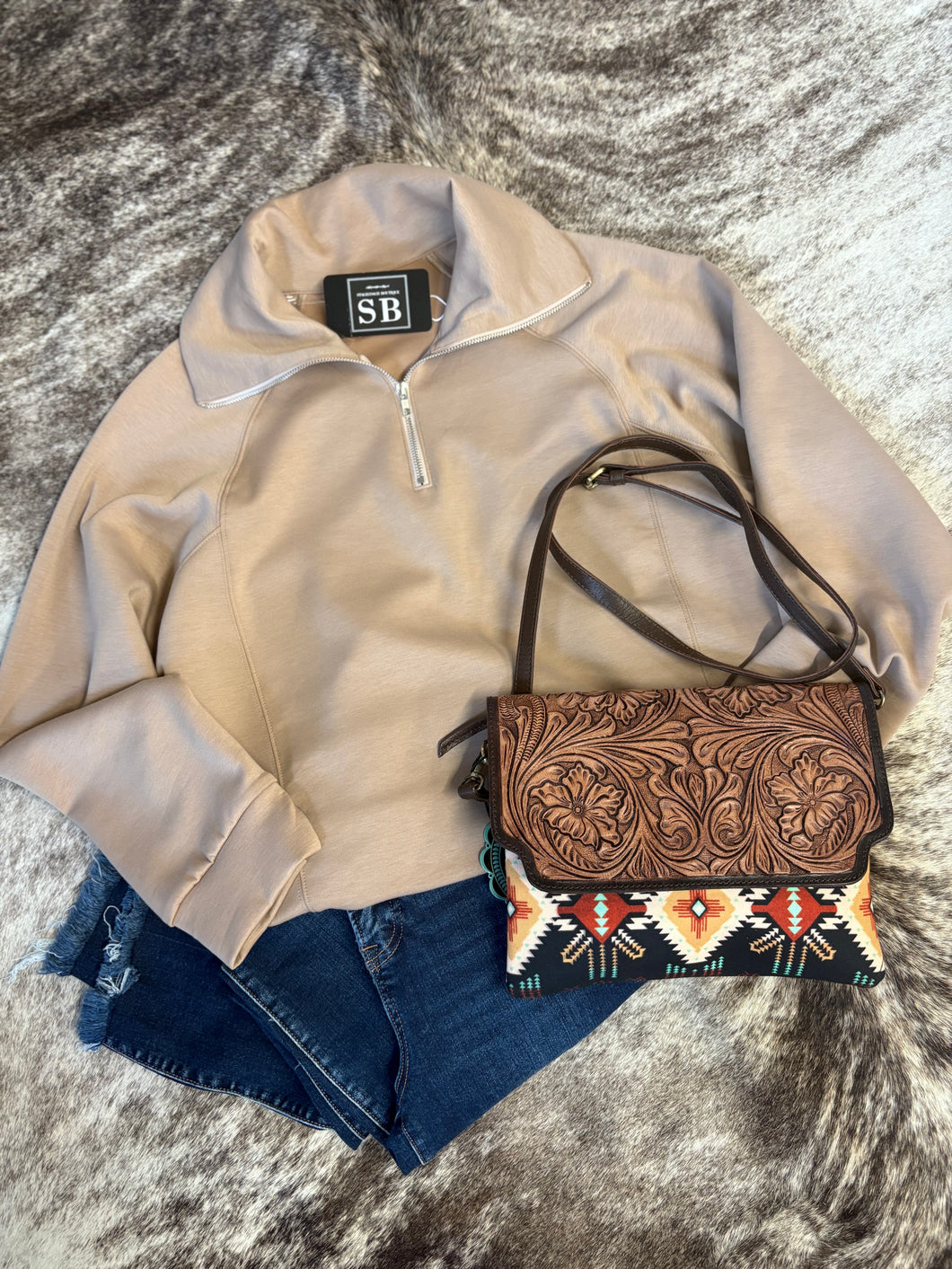 The Horseshoe Bag