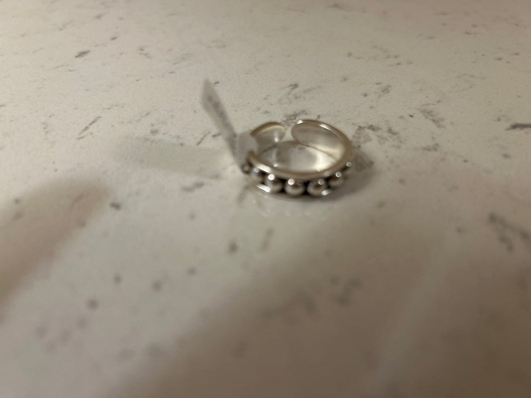 4mm sterling silver ring - Stagecoach Boutique