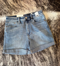 Load image into Gallery viewer, High Rise Slim Shorts
