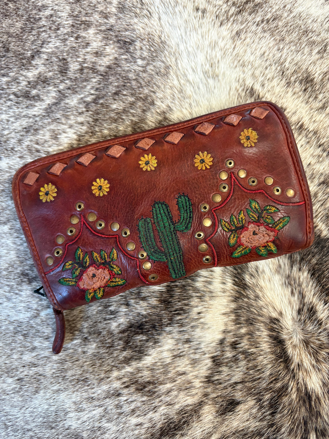 Lacy Wallet