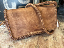 Load image into Gallery viewer, Woven Detail Leather Purse
