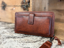 Load image into Gallery viewer, Elko Leather Wallet
